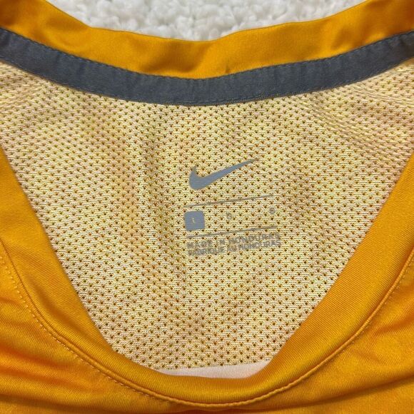 Nike Marquette T-Shirt Men’s Size L - Picture 3 of 7